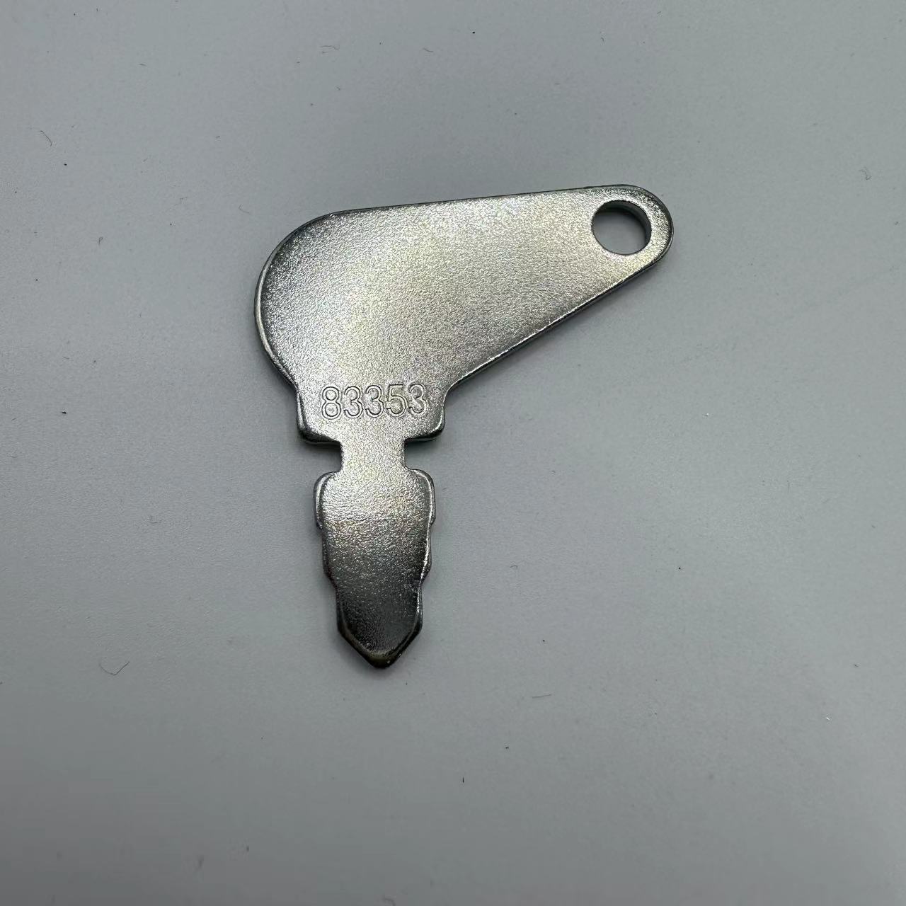 طقم مفاتيح اشتعال إنشاءات من ك - مراجعة Heavy Equipment Key Set وسعره
